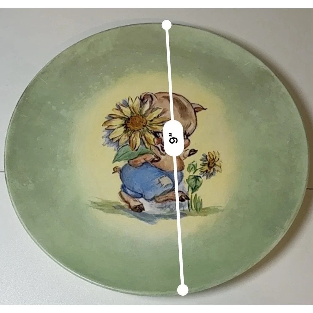 Vintage Piglet Sunflower Decorative Plate 8.5
